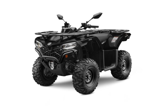 CFMOTO CFORCE 450 in black