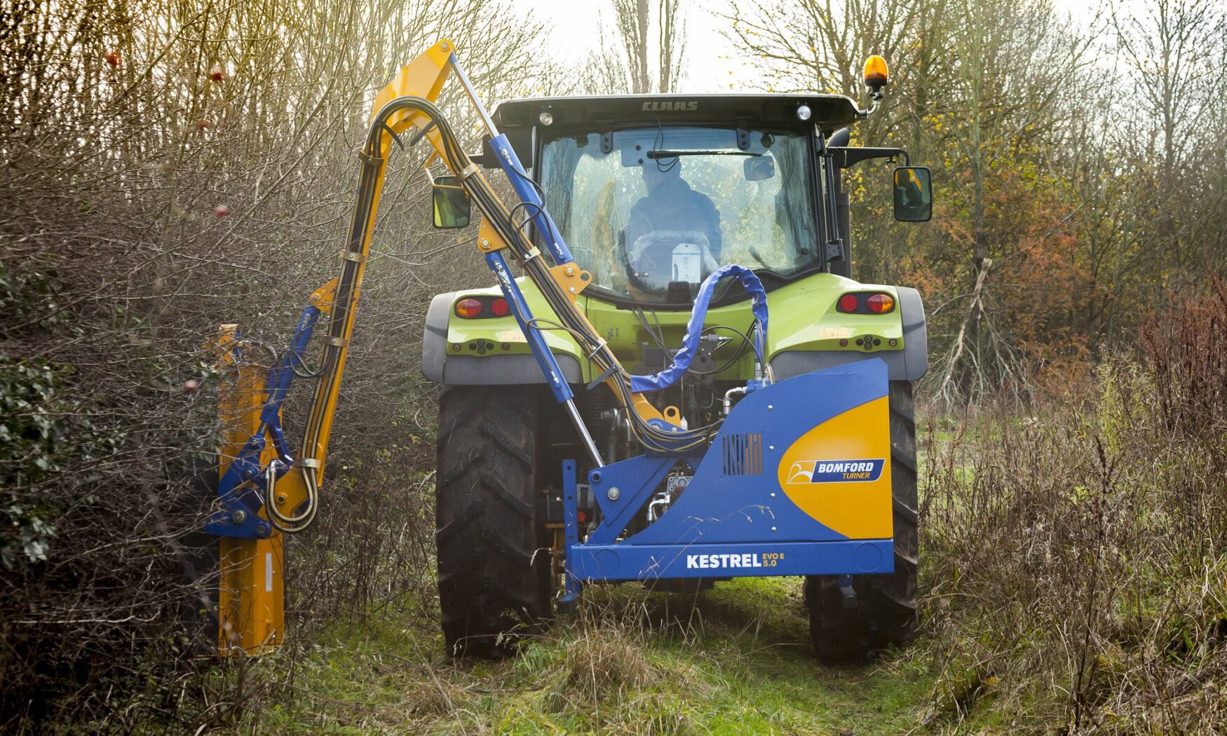 Bomford Hedge Trimmers - Kestrel Evo 'E' - Martin Pears Engineering ...