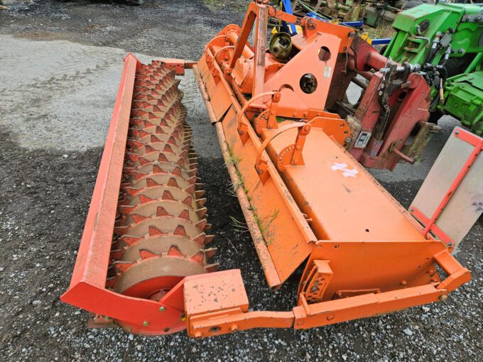 Howard Rotavator 3m with packer