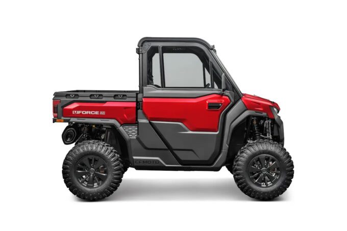 CFMoto U10 Pro Side by Side Utility Vehicle in red