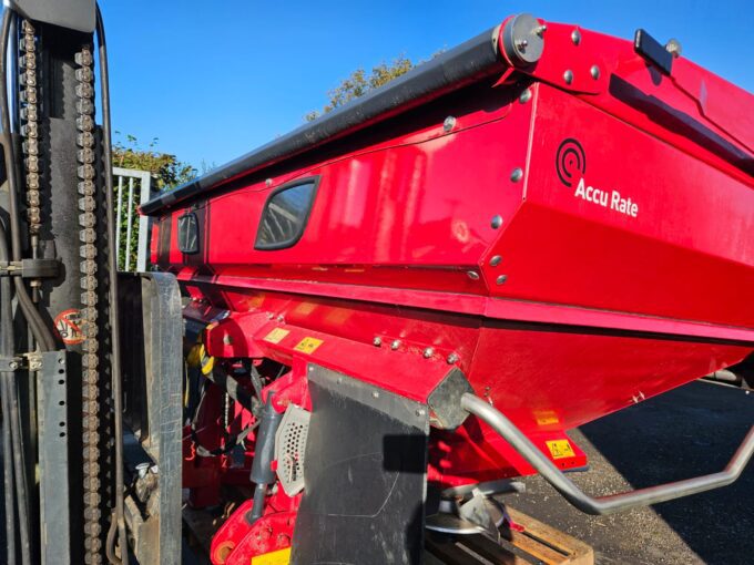 Teagle Centerliner SX3 Tractor Mounted Fertiliser Spreader