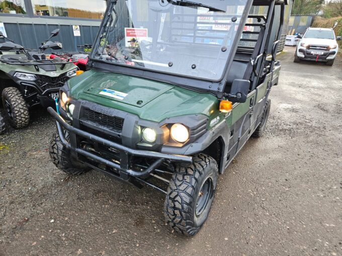 Kawasaki Mule Pro-DXT Diesel 4x4 front