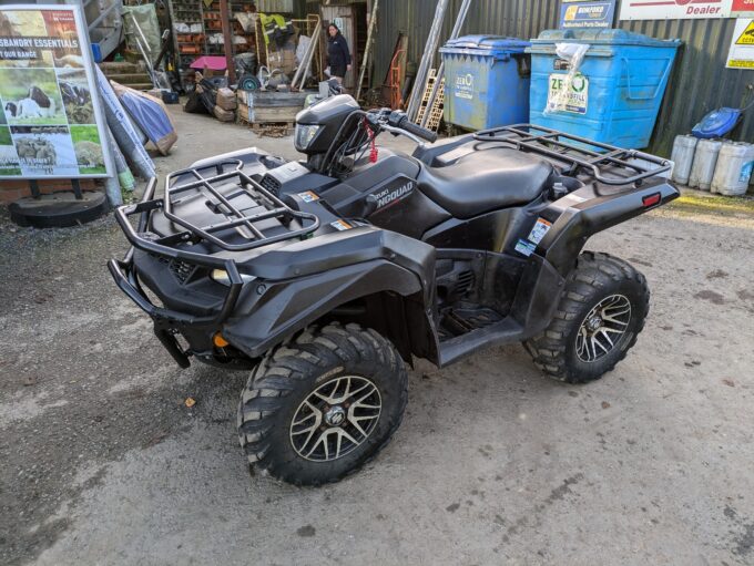 Suzuki KingQuad 500 AXI 20 plate quad bike