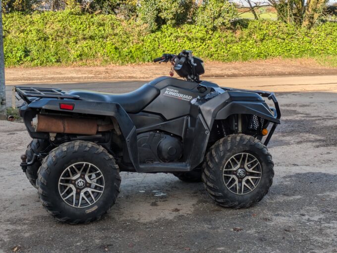 Suzuki KingQuad 500 AXI 20 plate quad bike