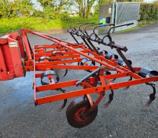 Kongskilde Vibraflex complete with following harrow (3.2m)