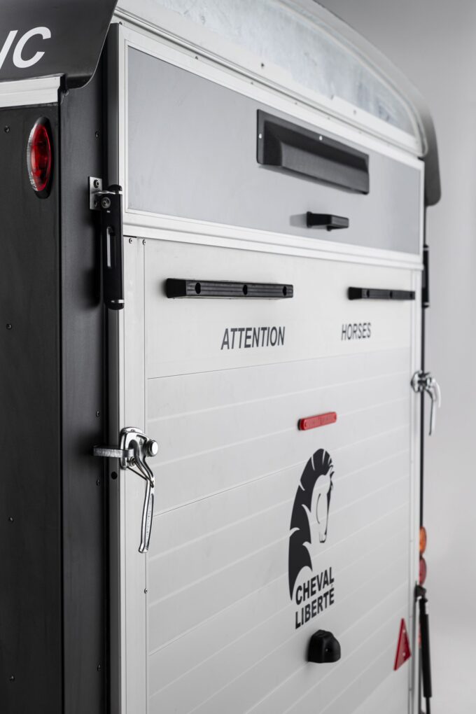 Studio shot of a Cheval Liberté Islandic horse trailer