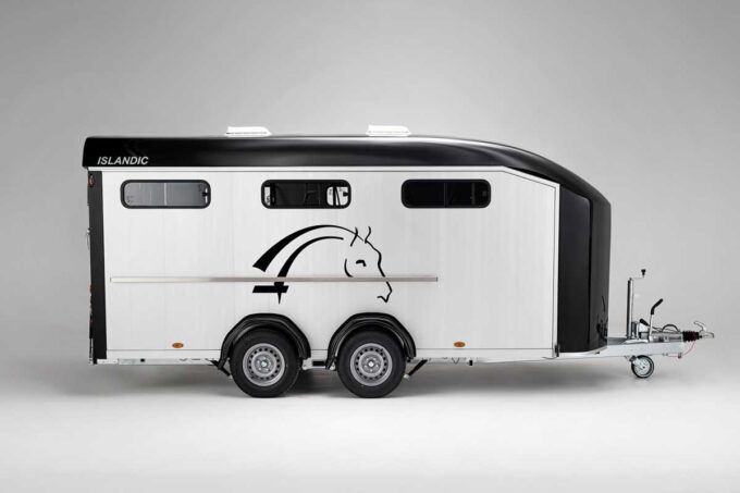 Studio shot of a Cheval Liberté Islandic horse trailer