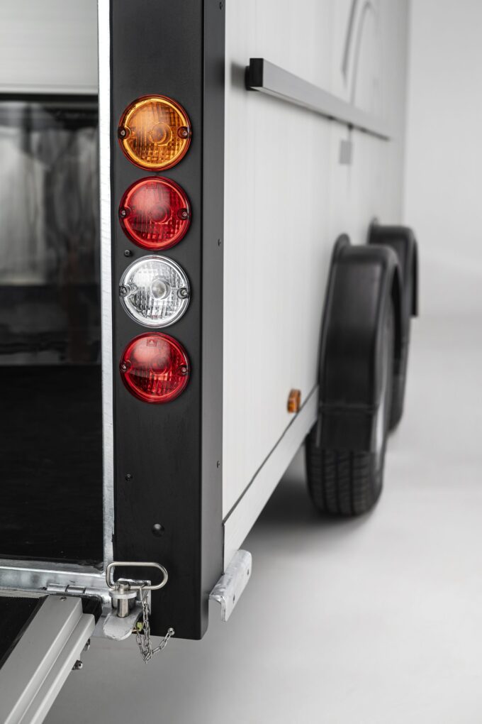 Studio shot of a Cheval Liberté Islandic horse trailer