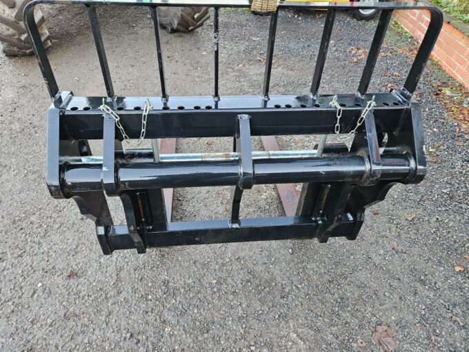 Manitou floating pallet forks