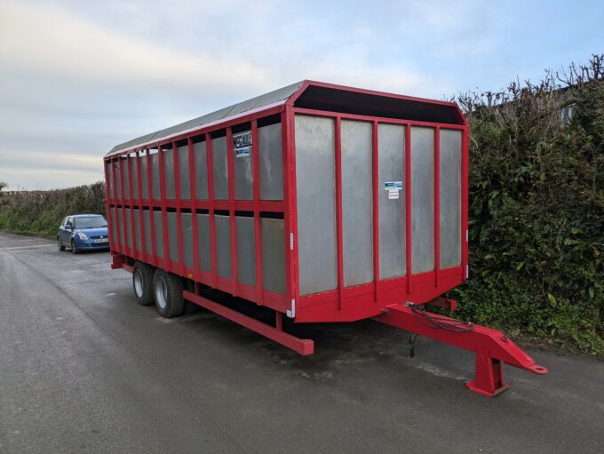 McCauley 20ft Livestock Trailer