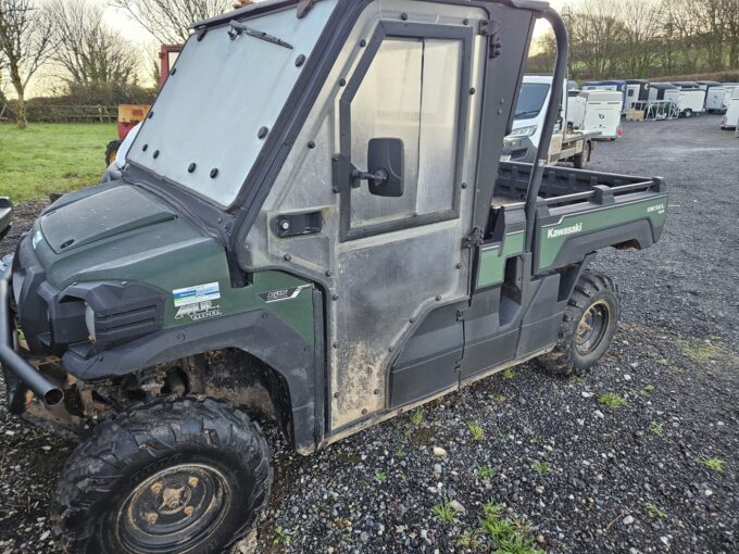 Kawasaki Mule Pro DX Diesel 4x4 UTV