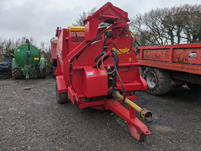 Teagle Tomahawk 8500 Straw Chopper