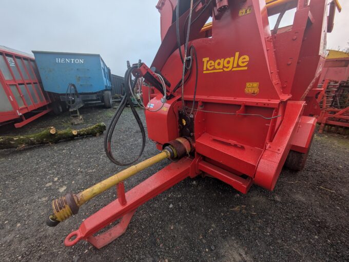 Teagle Tomahawk 8500 Straw Chopper