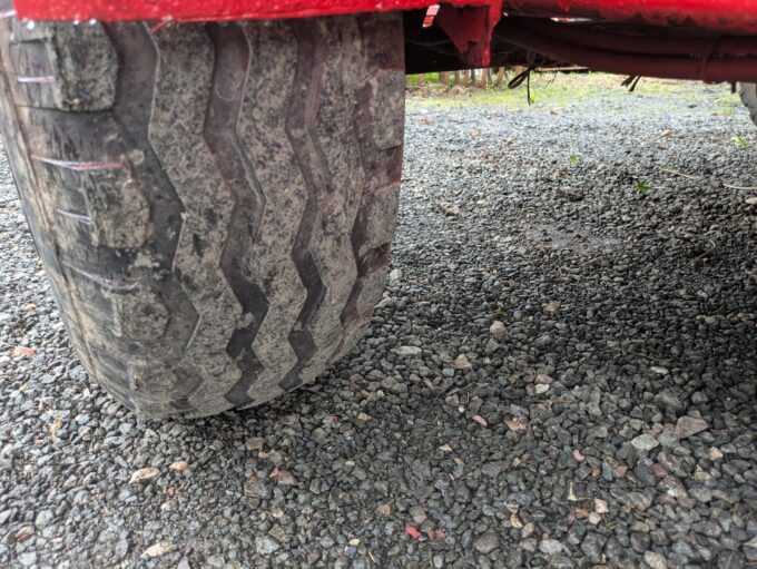 Close up of a tyre on a Teagle Tomahawk 8500 Straw Chopper