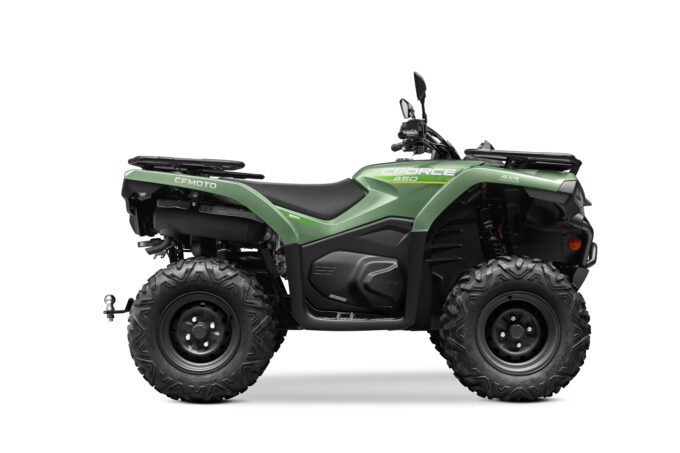 CFMOTO CFORCE 450 Basic quad bike in green