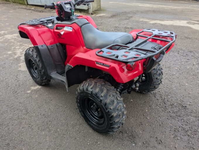 Honda TRX520 FM6 quad bike