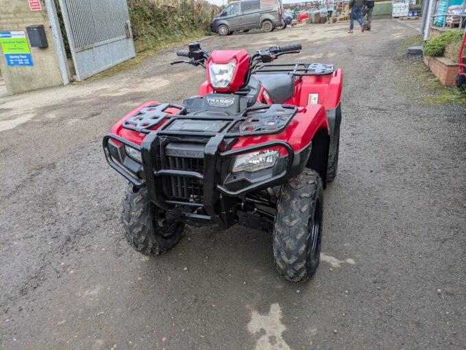 Honda TRX520 FM6 quad bike