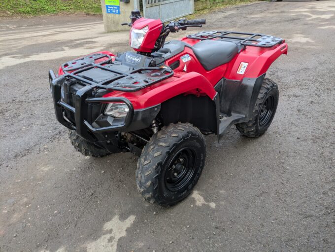 Honda TRX520 FM6 quad bike