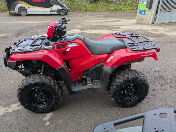 Honda TRX520 FM6 quad bike