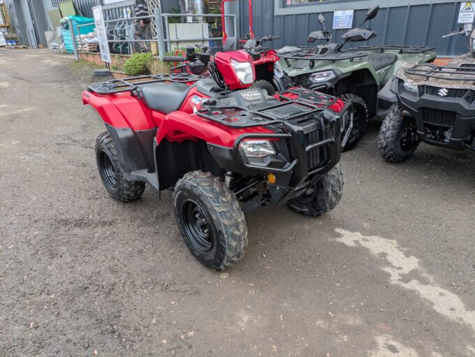 Honda TRX520 FM6 quad bike