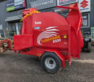 Used Teagle Tomahawk 8500 bale processor straw chopper