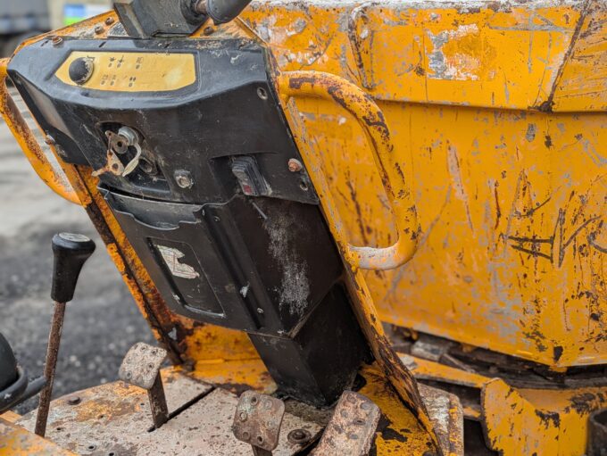 Thwaites Mach 573 Articulated Dumper Truck with swivel skip