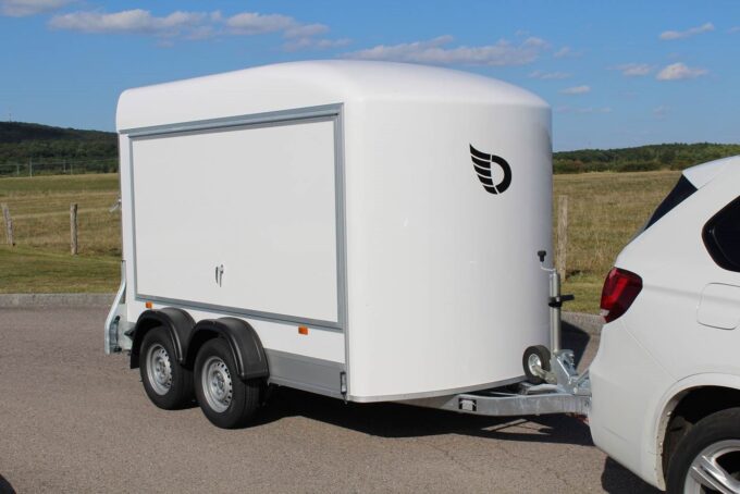 Debon C500 Box Trailer with optional side hatch (closed)