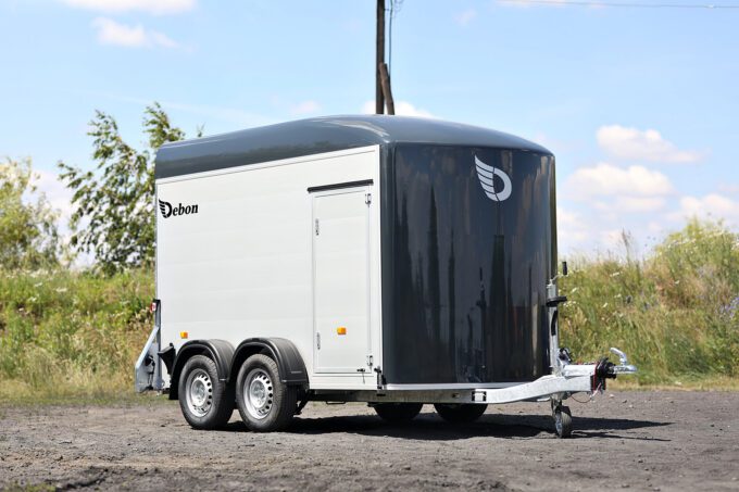 Debon C500 Box Trailer