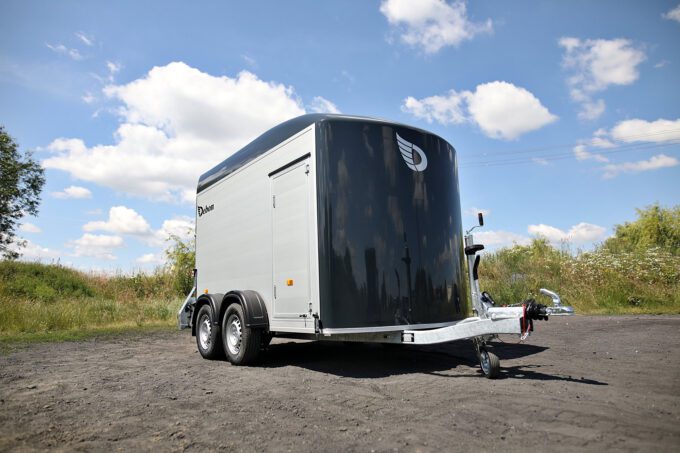 Debon C500 Box Trailer