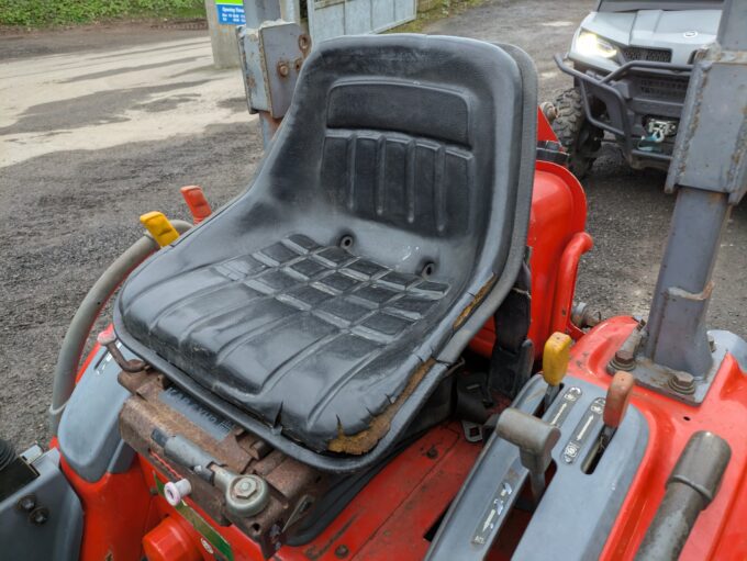 Kioti CK20 HST compact tractor with Kab seat