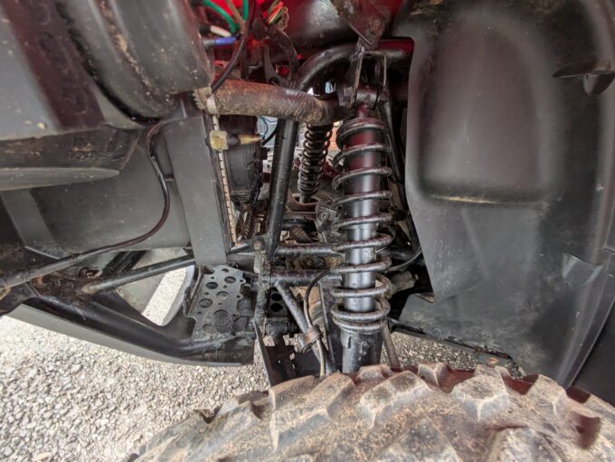 Suspension spring on Kymco MXU 500