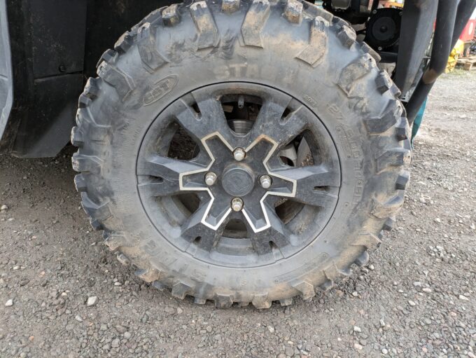 CFMOTO UFORCE 1000 UTV wheel