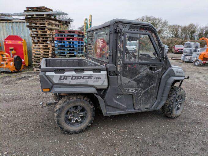 CFMOTO UFORCE 1000 UTV