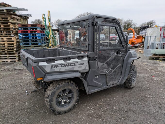 CFMOTO UFORCE 1000 UTV