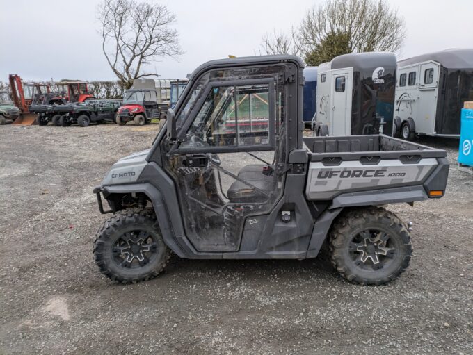 CFMOTO UFORCE 1000 UTV