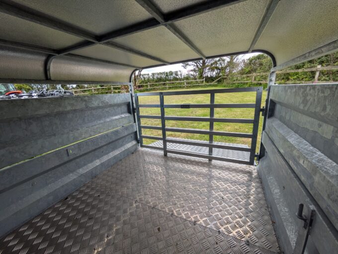 CLH 12ft x 5ft Livestock Trailer rear loading gates
