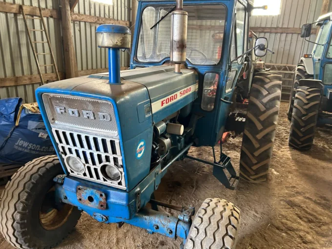 Ford 5000 tractor