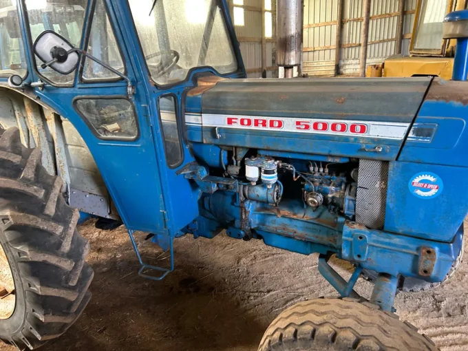 Ford 5000 tractor