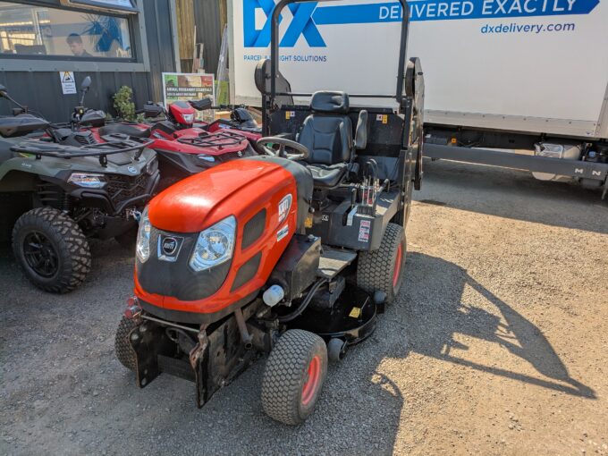 Kioti WD1260 with cutting deck