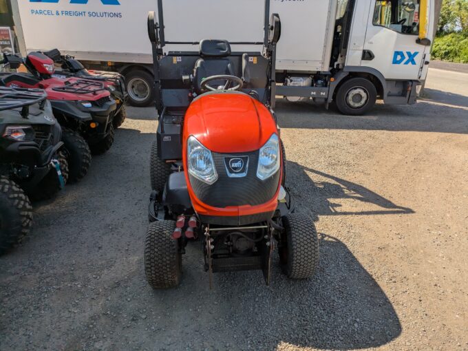 Kioti WD1260 from the front