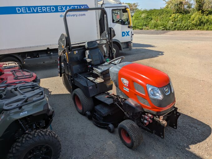 Kioti WD1260 with mower deck and collection box