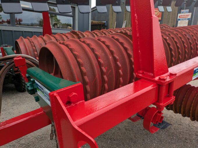 Rolls close up on Kverneland Cambridge Roller