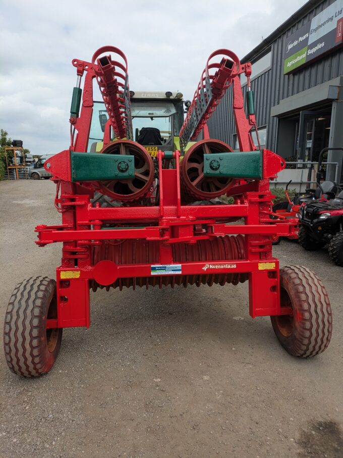 Rear of Kverneland Cambridge Roller