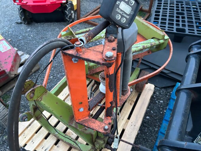 Small bale wrapper