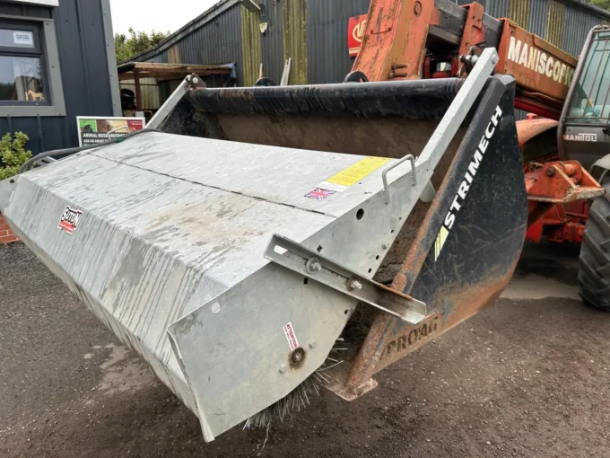 Stimech bucket brush