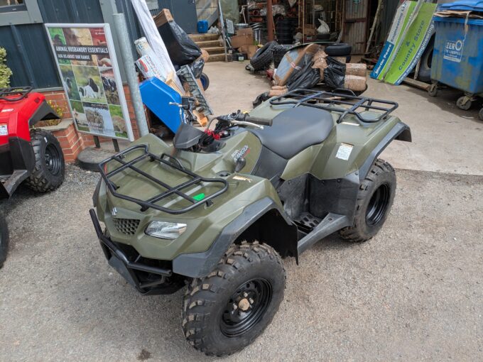 Suzuki KingQuad 400 FSi quad bike