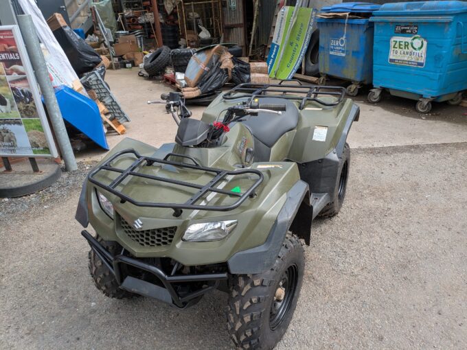 Suzuki KingQuad 400 FSi quad bike