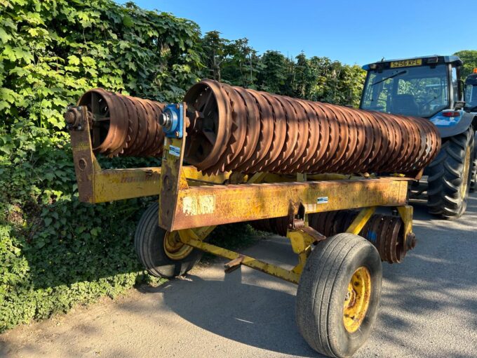 Twose Cambridge roller