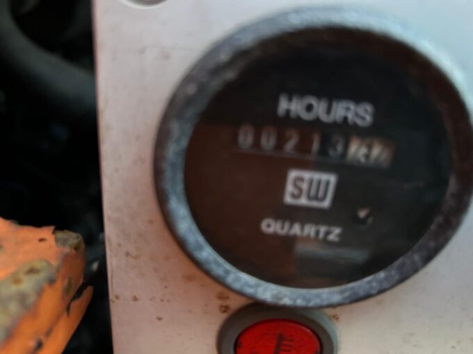 Wessex Fast Tow Wood Chipper hour clock