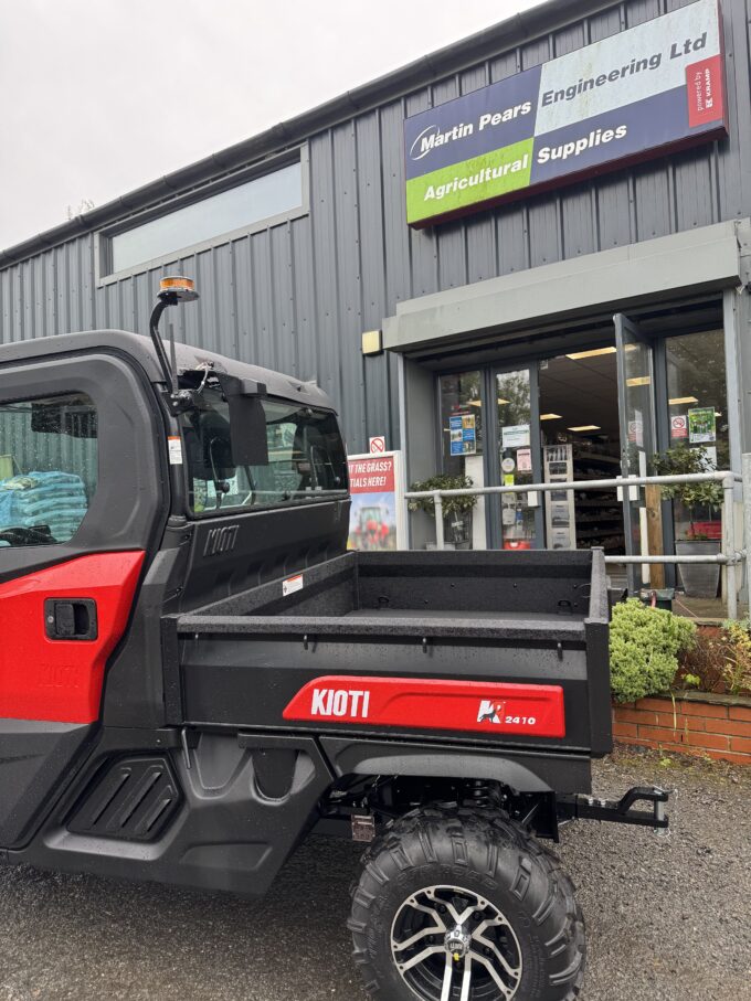 Kioti K9 2410 UTV - Image 18